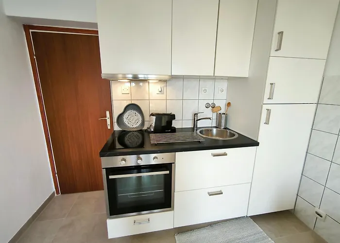 Blagaic Apartment Maslinica
